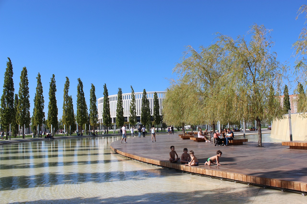 通过深入分 通过深入分